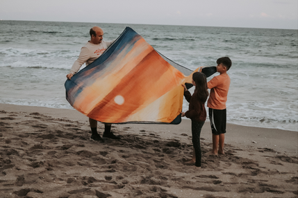 Your Guide to the Outisan Outdoor Blanket